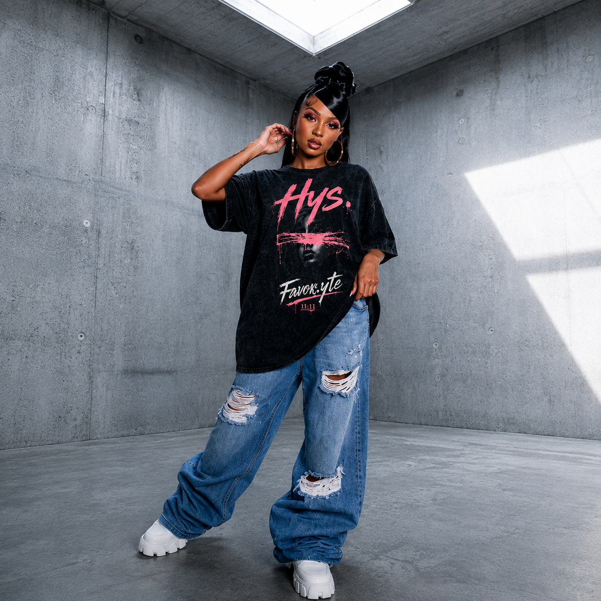 Hys. Favor.yte Signature Tee - Black Acid Wash / Pink