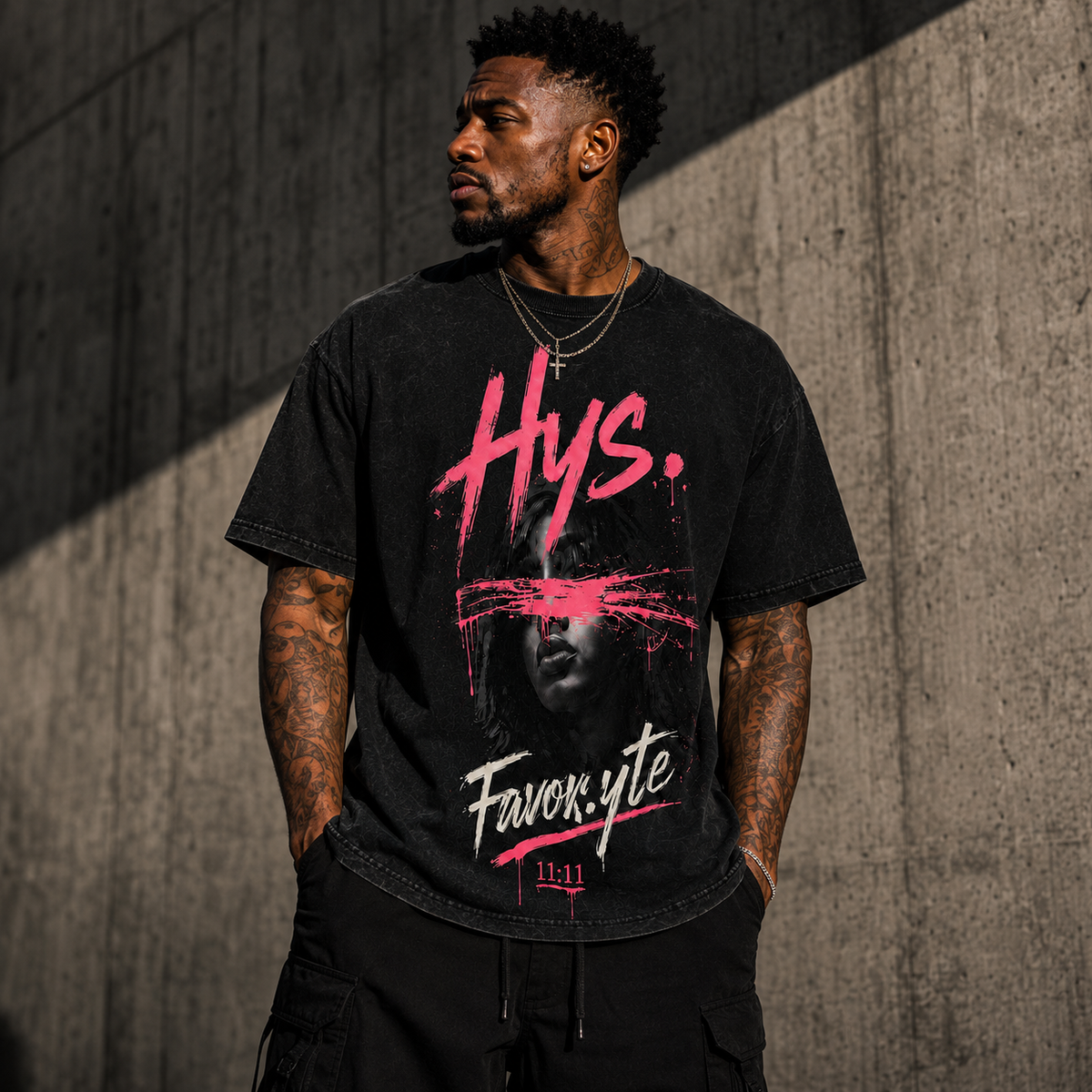 Hys. Favor.yte Signature Tee - Black Acid Wash / Pink