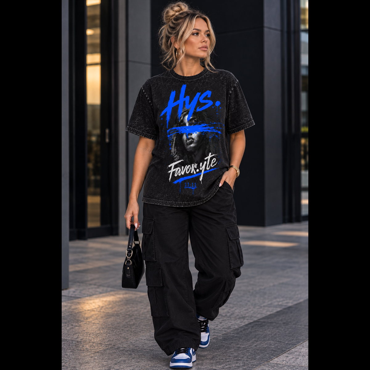 Hys. Favor.yte Signature Tee - Black Acid Wash / Royal